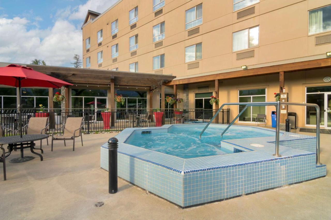 Best Western Plus Revelstoke Eksteriør bilde
