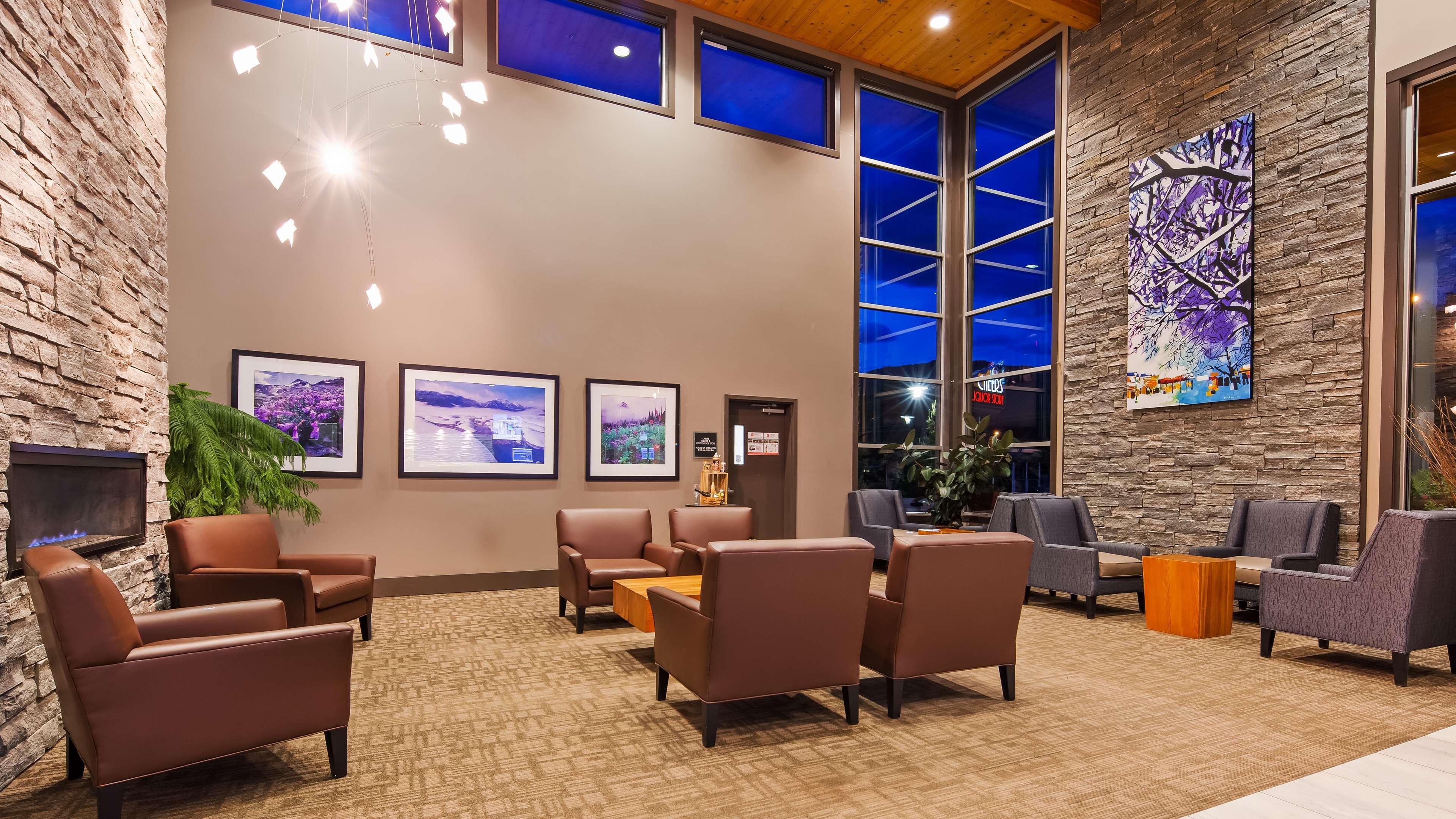 Best Western Plus Revelstoke Eksteriør bilde